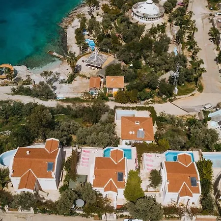 Deniz Ve Doga Manzarali - B 0702 Villa Kas